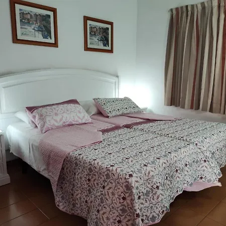 Отель Bungalow Santa Fe *